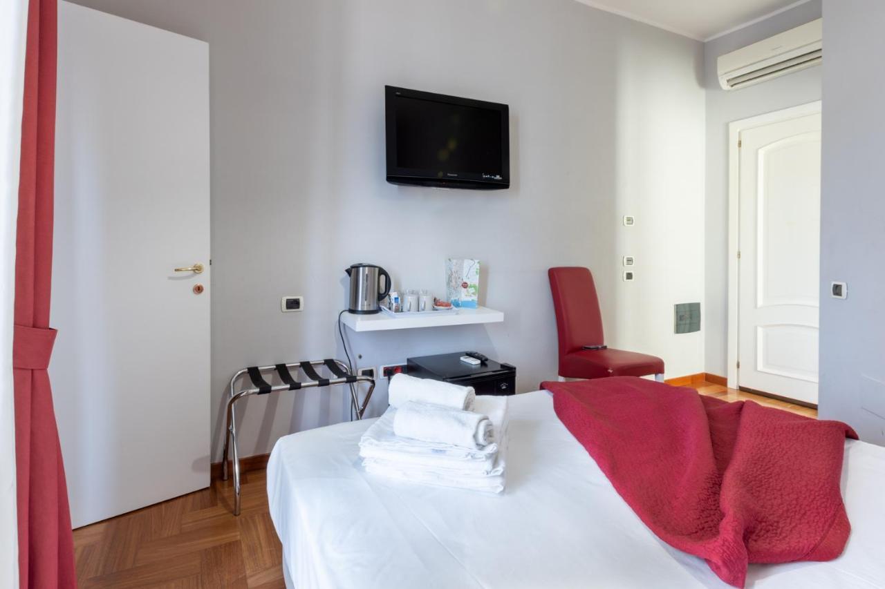Bed And Breakfast Del Fiore Каляри Екстериор снимка